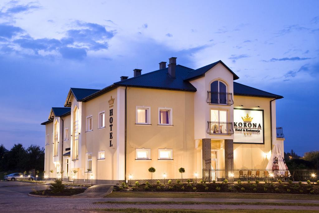 Hotel Korona Rzeszów Extérieur photo